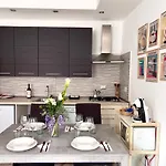 Apartamento Pigneto Sun & Relax - 4 Metro Stops To Colesseum Roma